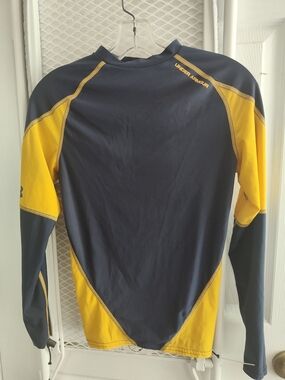 Under Armour Men's Navy and Yellow Long Sleeve Rash Guard Top
